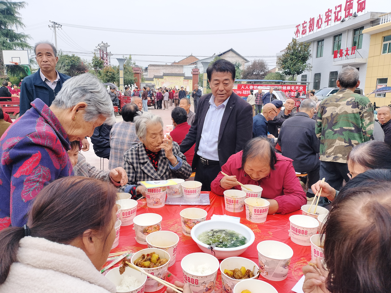 陕西眉县：办好民生实事 为幸福生活“加码”熊猫体育平台(图2)