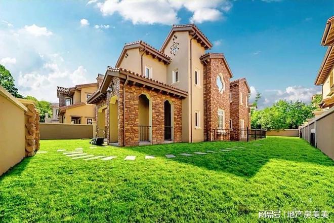 御汤山熙园售楼处:一房一价表2025最新优惠公示(开发商电话)(图6) 御汤山熙园售楼处:一房一价表2025最新优惠公示(开发商电话)(图6)