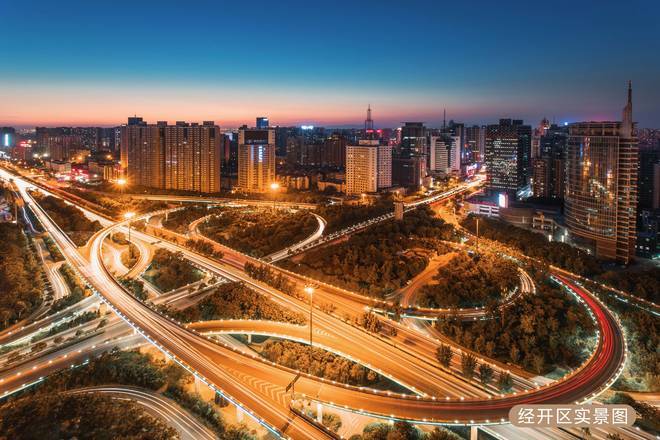 白桦林金融创新中心丨EF栋-自控空调—层高-地铁—学校